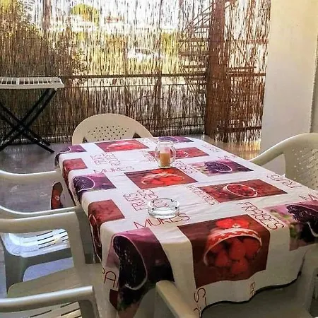 Maria's 76 Sq Meters شقة نافبليو