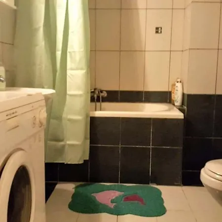 Maria's 76 Sq Meters